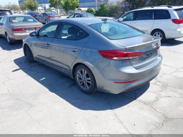 KMHD84LF0HU327211 Hyundai 2017