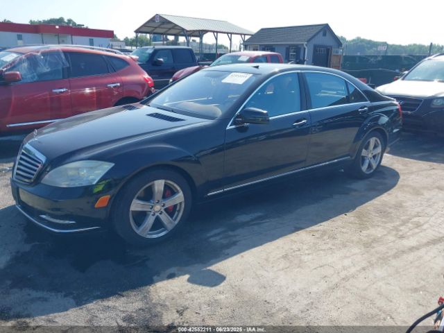 2011 MERCEDES-BENZ S 550 WDDNG8GB8BA375872 Photo 1