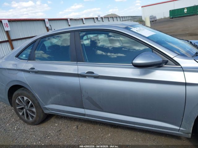 3VW5M7BU4RM030919 Volkswagen tsi