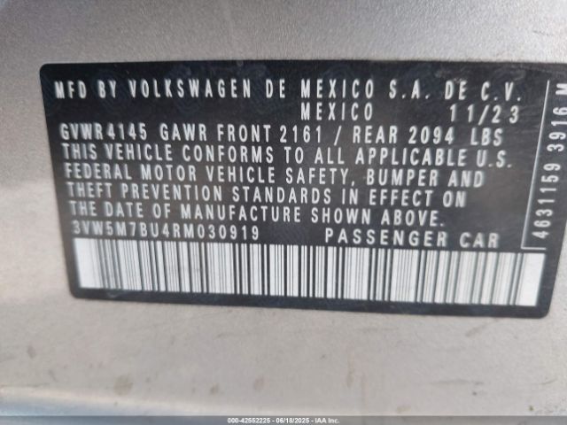 3VW5M7BU4RM030919 Volkswagen tsi