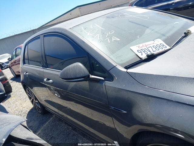WVWWF7AU2JW179126 Volkswagen 2018