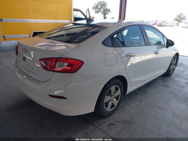 2018 CHEVROLET CRUZE 1G1BC5SM6J7195522 Photo 3