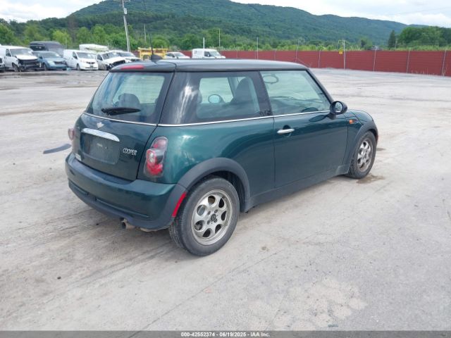 2005 MINI COOPER WMWRC33505TK61848 Photo 3