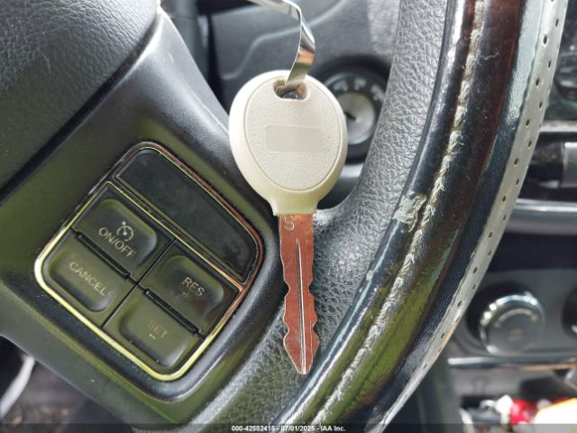 2013 CHRYSLER 200 1C3CCBABXDN561187 Photo 10