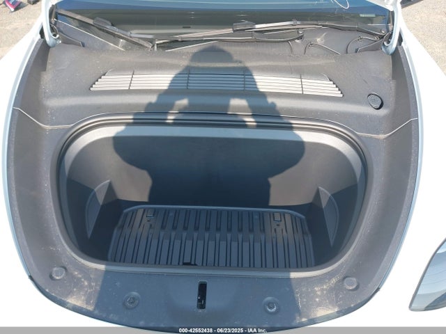 2024 TESLA MODEL Y 7SAYGDEF2RF089591 Photo 9