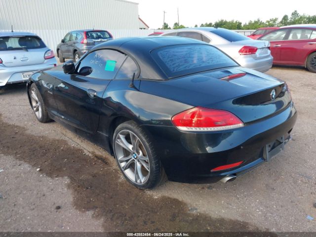 2014 BMW Z4 WBALM7C52EE386297 Photo 2