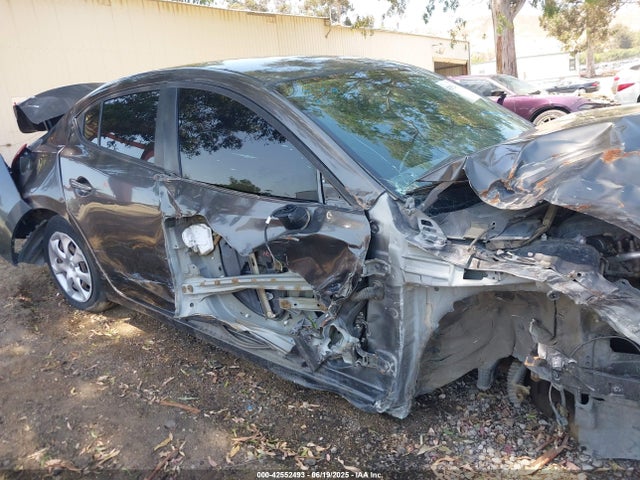 Mazda pe 2017 3MZBN1U70HM112164 Image 18