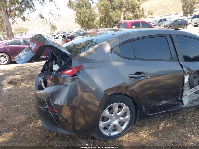 Mazda pe 2017 3MZBN1U70HM112164 Image 19