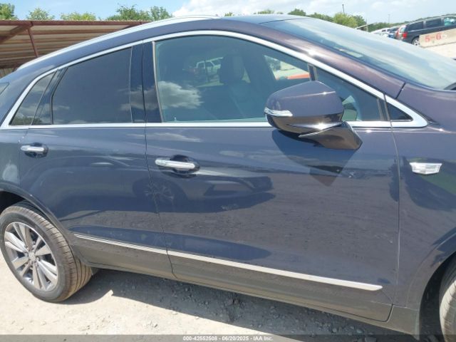 1GYKNCRS2SZ119757 Cadillac lgx