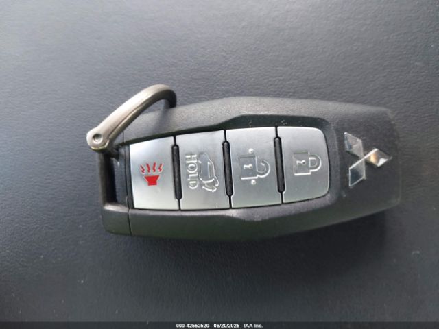 2023 MITSUBISHI OUTLANDER JA4J3UA81PZ034018 Photo 10