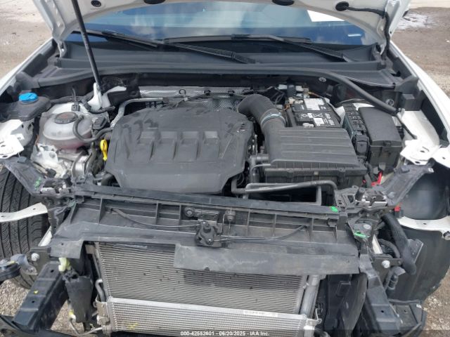 2024 AUDI Q3 WA1EECF3XR1042154 Photo 9