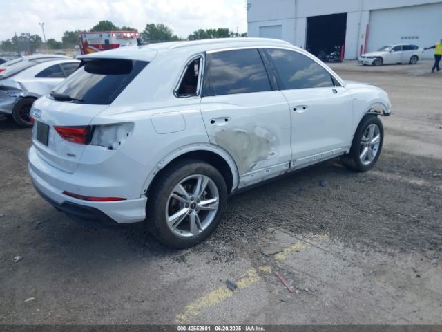 2024 AUDI Q3 WA1EECF3XR1042154 Photo 3