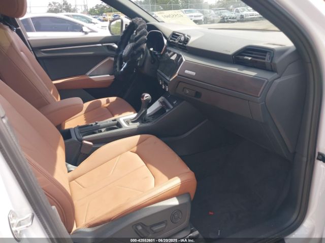 2024 AUDI Q3 WA1EECF3XR1042154 Photo 4