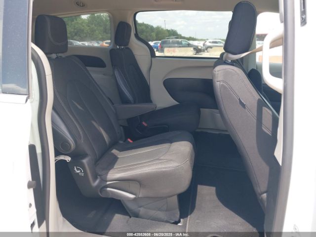 2C4RC1CG5PR534477 Chrysler Voyager