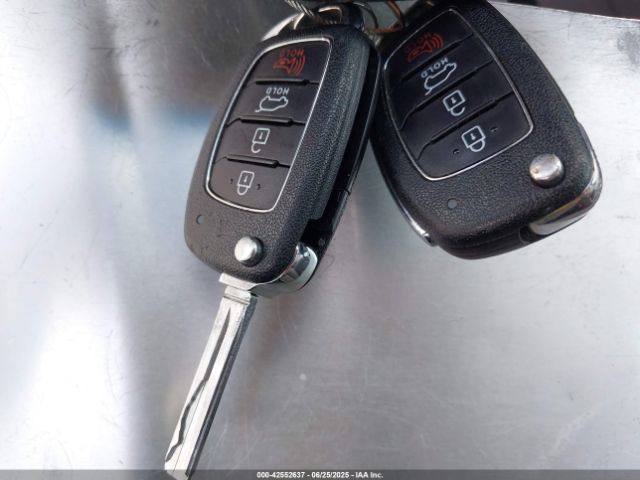 2018 HYUNDAI TUCSON KM8J33A48JU722983 Photo 10