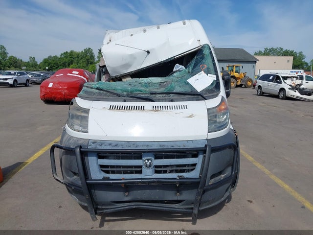 42552640 :رقم المزاد ، 3C6TRVDG3GE134114 vin ، 2016 Ram Promaster 2500 High Roof مزاد بيع
