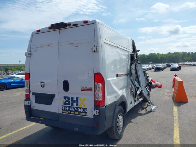 42552640 :رقم المزاد ، 3C6TRVDG3GE134114 vin ، 2016 Ram Promaster 2500 High Roof مزاد بيع