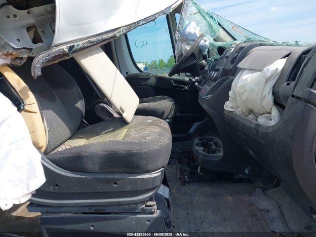 42552640 :رقم المزاد ، 3C6TRVDG3GE134114 vin ، 2016 Ram Promaster 2500 High Roof مزاد بيع