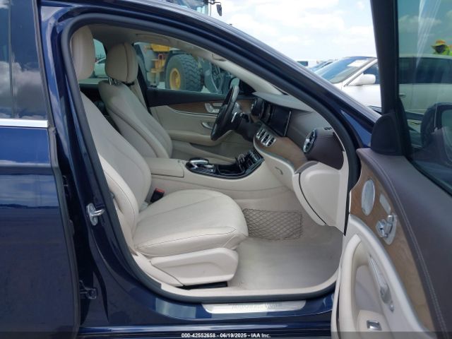 2017 MERCEDES-BENZ E 300 WDDZF4JB3HA278772 Photo 4