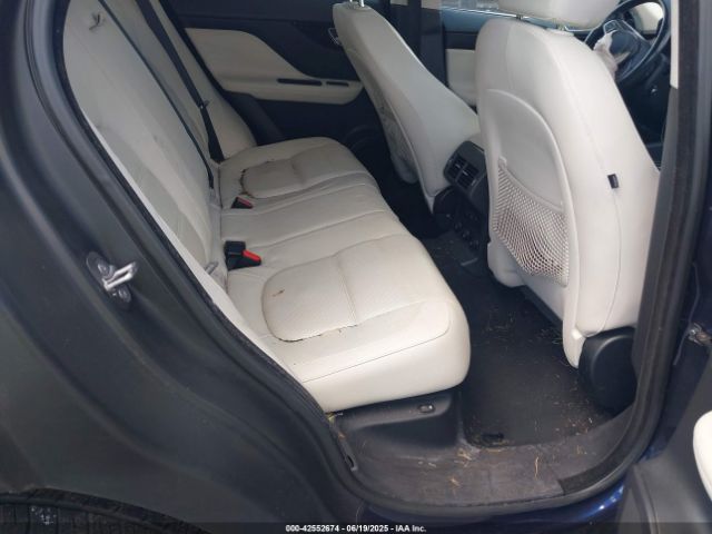 2017 JAGUAR F-PACE SADCK2BV8HA496834 Photo 7