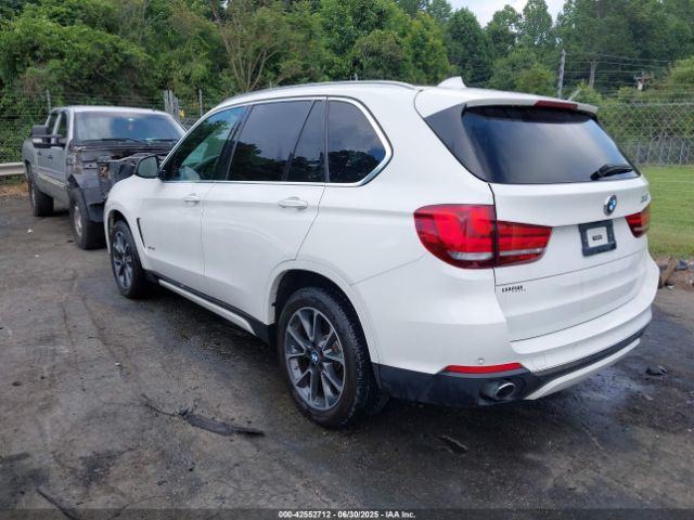 2017 BMW X5 5UXKR0C39H0V82338 Photo 2