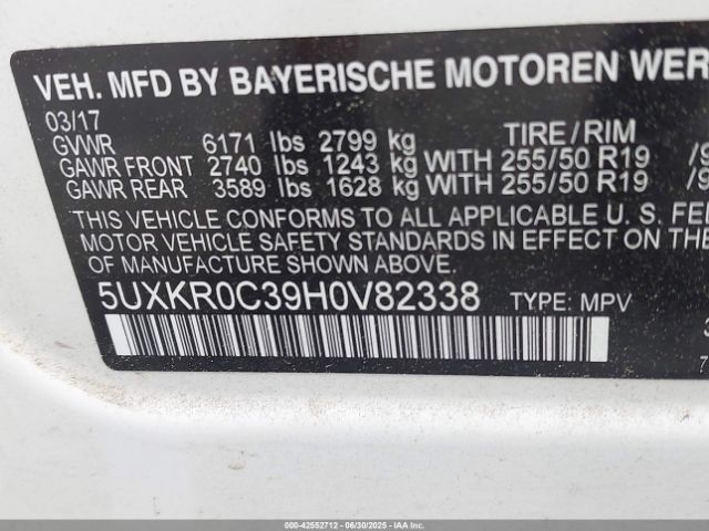 2017 BMW X5 5UXKR0C39H0V82338 Photo 8