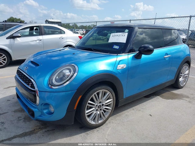 Mini Hardtop 2019 WMWXP7C50K2A51886 Image 2