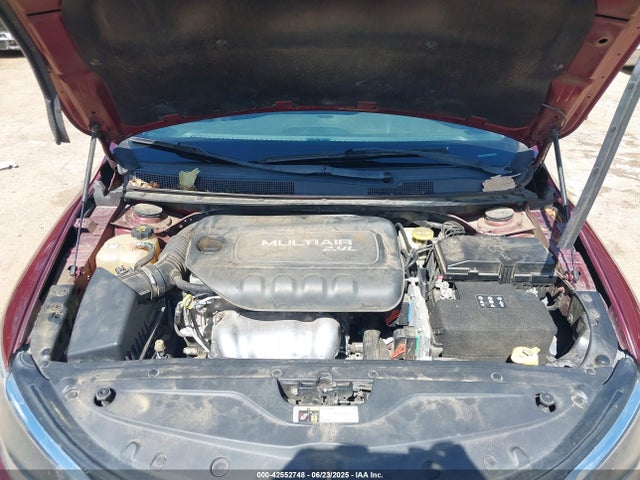 1C3CCCAB3GN157450 Chrysler 2016