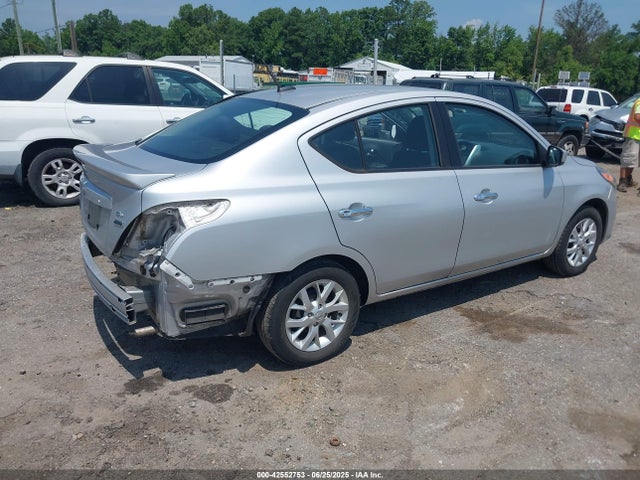 Nissan Versa 2017 3N1CN7AP3HL878588 Image 4