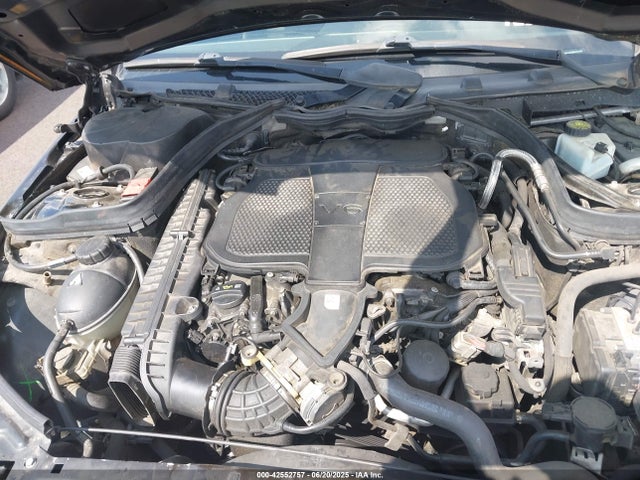 WDDGF8AB8EG251039 Mercedes-Benz C-Class