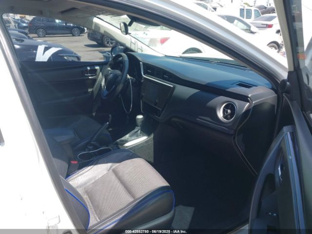2019 TOYOTA COROLLA 5YFBURHE6KP864013 Photo 4