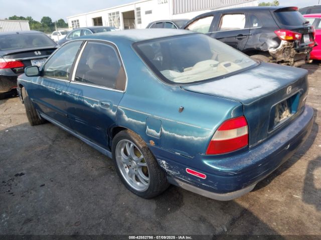 1994 HONDA ACCORD 1HGCD5631RA068896 Photo 2