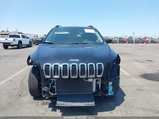 1C4PJLAB4HW661391 Jeep 2017