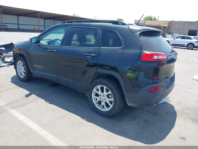 1C4PJLAB4HW661391 Jeep 2017