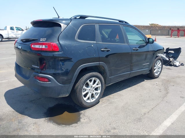 1C4PJLAB4HW661391 Jeep 2017