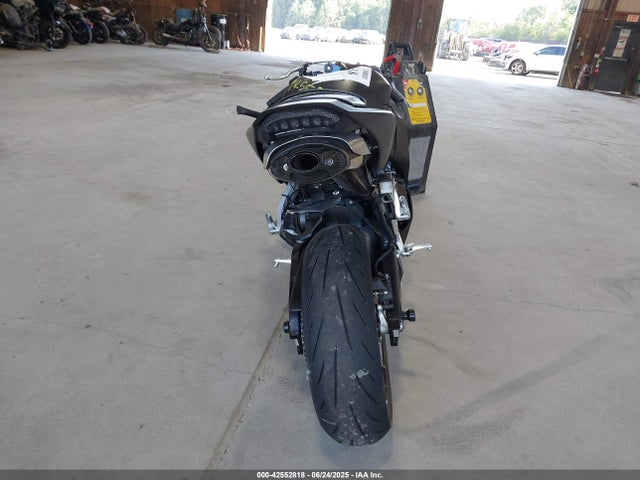 JH2PC40J1KK500429 Honda CBR600RR