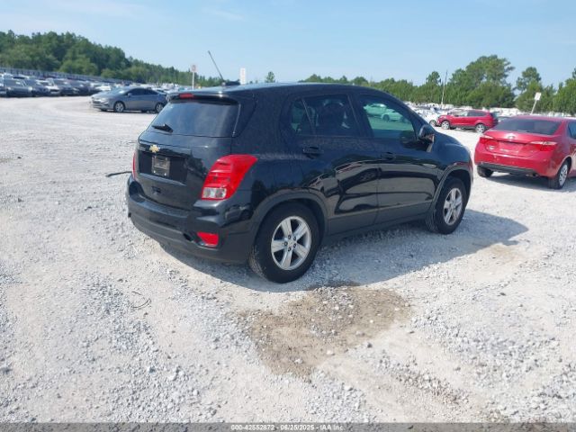 2020 CHEVROLET TRAX KL7CJKSB2LB035889 Photo 3