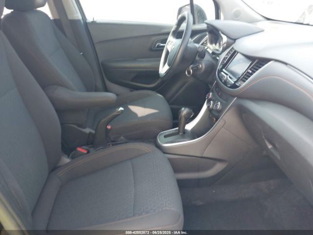 2020 CHEVROLET TRAX KL7CJKSB2LB035889 Photo 4