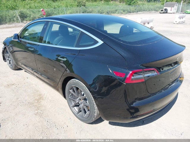 Tesla 2018 2018 5YJ3E1EA8JF152214 Image 3