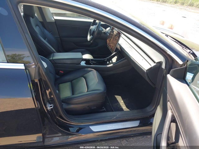 Tesla 2018 2018 5YJ3E1EA8JF152214 Image 5