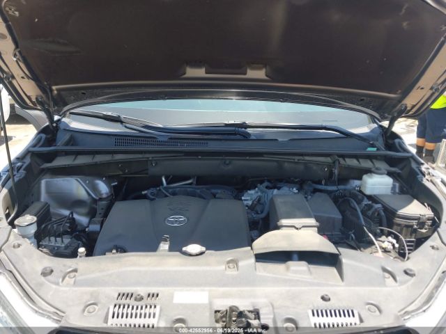 2019 TOYOTA HIGHLANDER 5TDJZRFHXKS712771 Photo 9