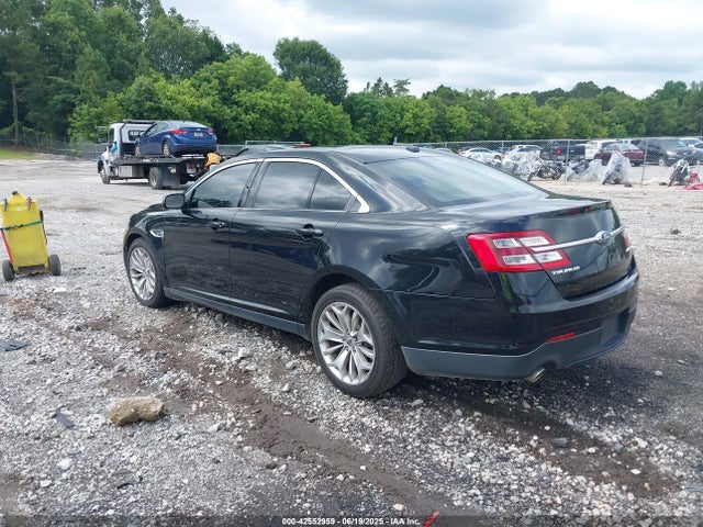 1FAHP2F80KG106651 Ford 2019