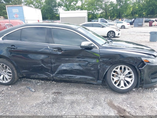 1FAHP2F80KG106651 Ford 2019