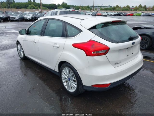 2015 FORD FOCUS 1FADP3N28FL262273 Photo 2