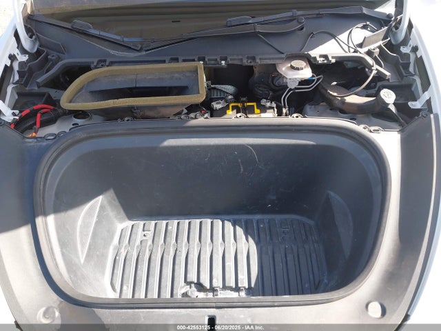 2021 TESLA MODEL Y 5YJYGDEE7MF085758 Photo 9