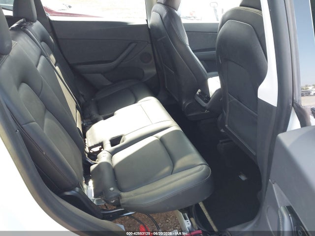 2021 TESLA MODEL Y 5YJYGDEE7MF085758 Photo 7