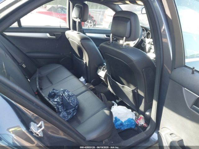 2014 MERCEDES-BENZ C 250 WDDGF4HB2EG241072 Photo 7