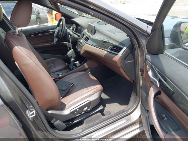 2018 BMW X1 WBXHU7C32J3H42508 Photo 4