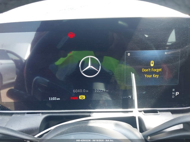W1NKM8HB3RF134621 Mercedes-Benz m139
