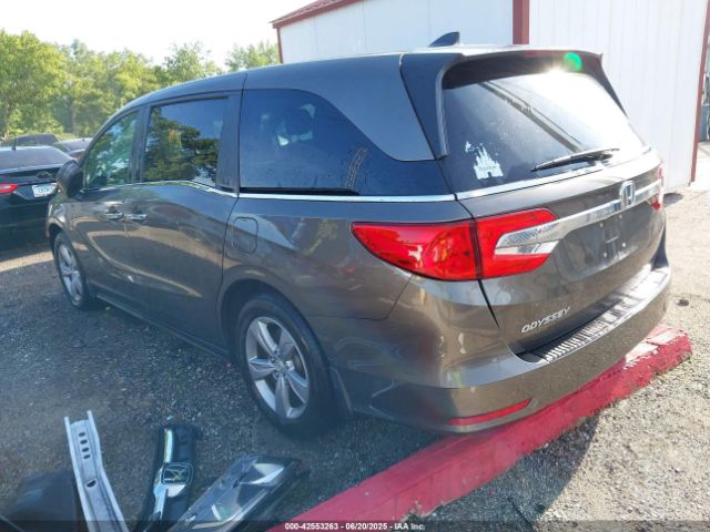 2018 HONDA ODYSSEY 5FNRL6H78JB069928 Photo 2